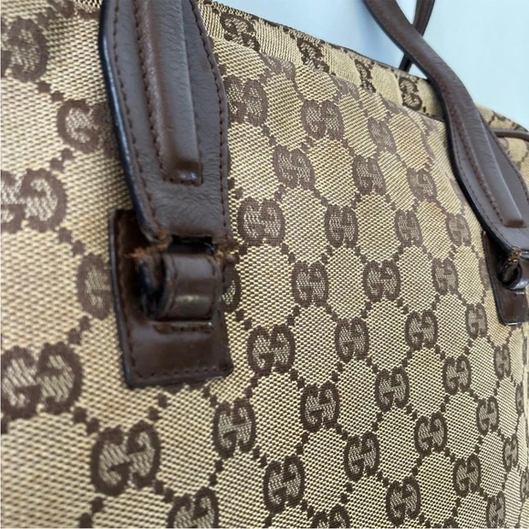 Gucci Tan and Brown Shoulder Bag - Picture 9 of 15